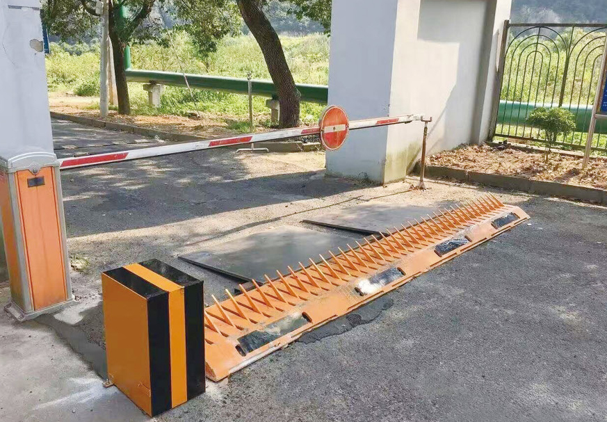 破胎機